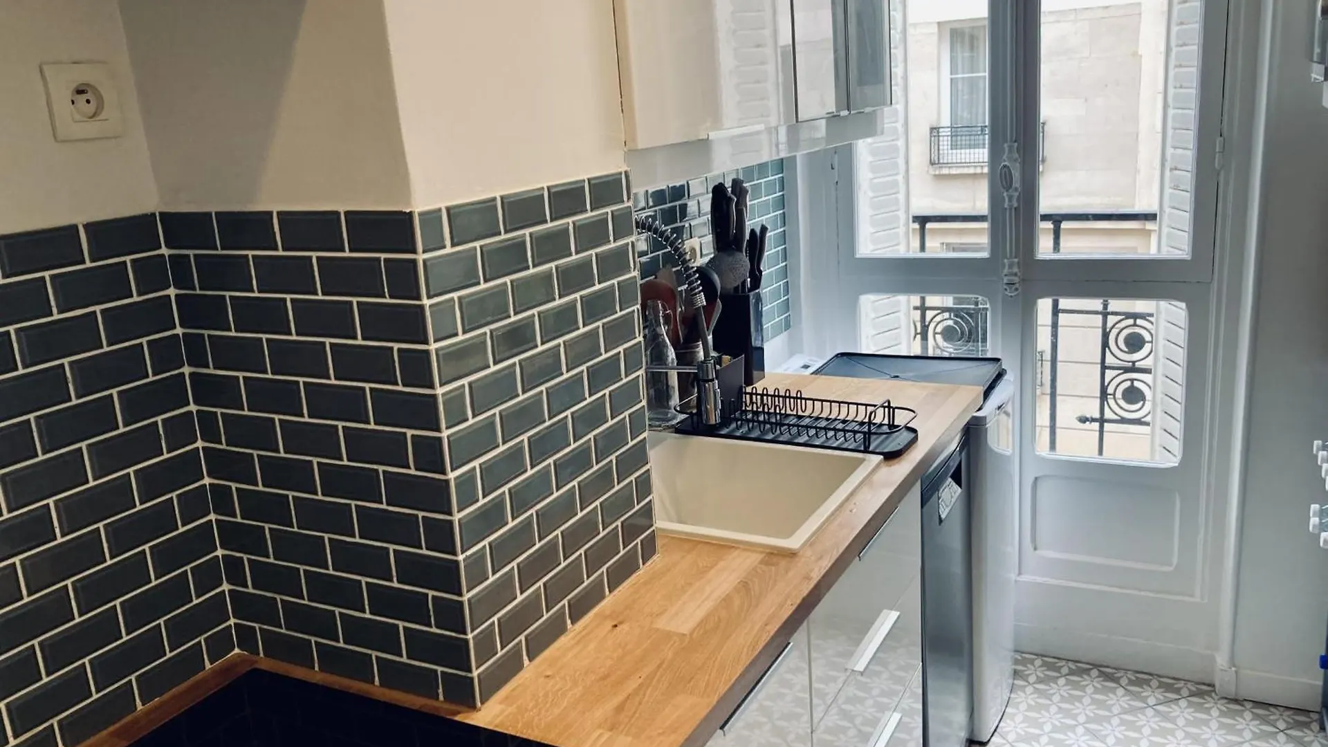 Comfortable 76M Apartment Paris